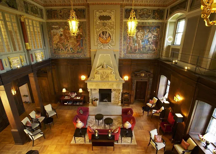 Schlosshotel Muenchhausen